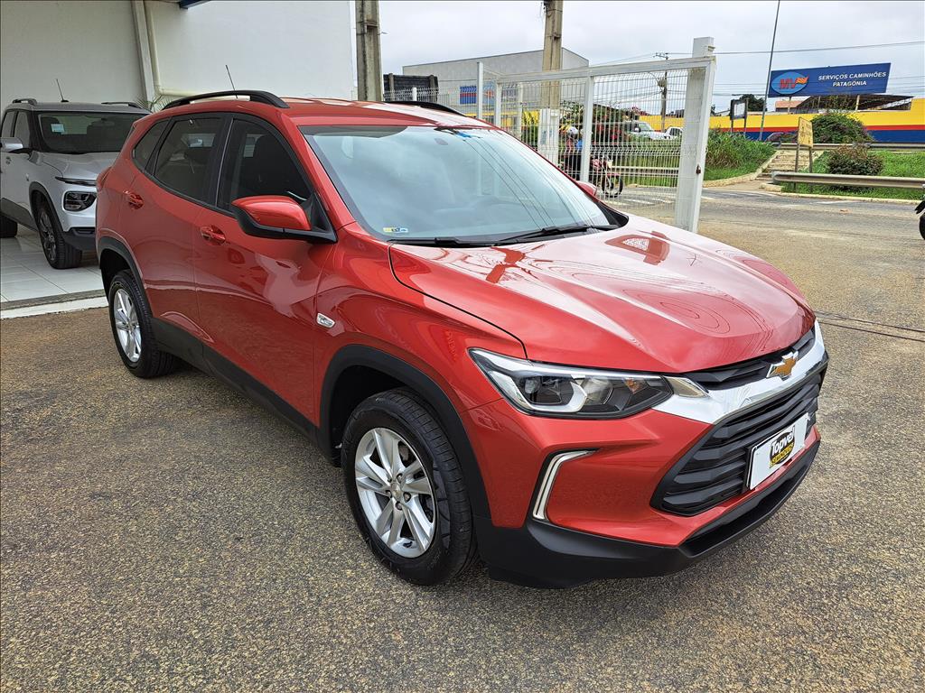 CHEVROLET         TRACKER