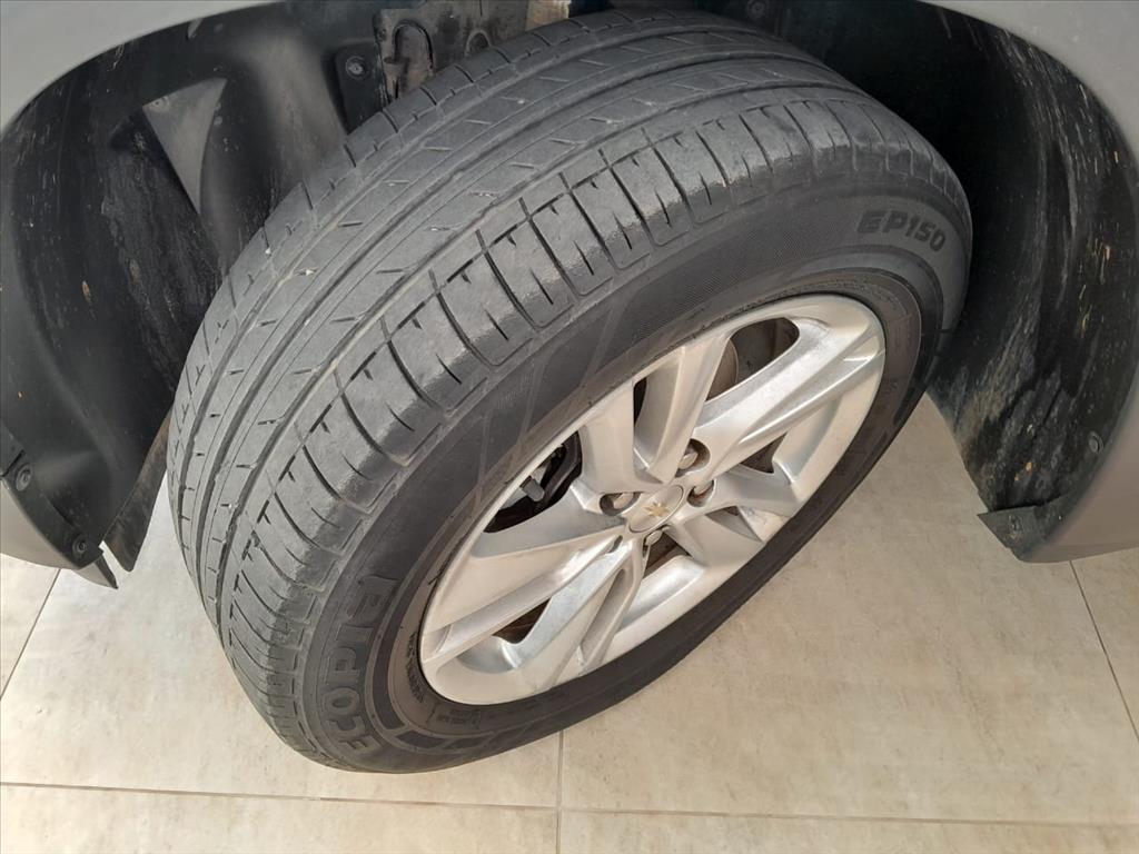 CHEVROLET         TRACKER