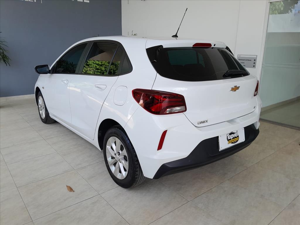 CHEVROLET         ONIX