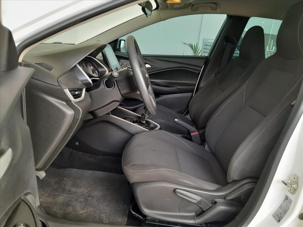 CHEVROLET         ONIX