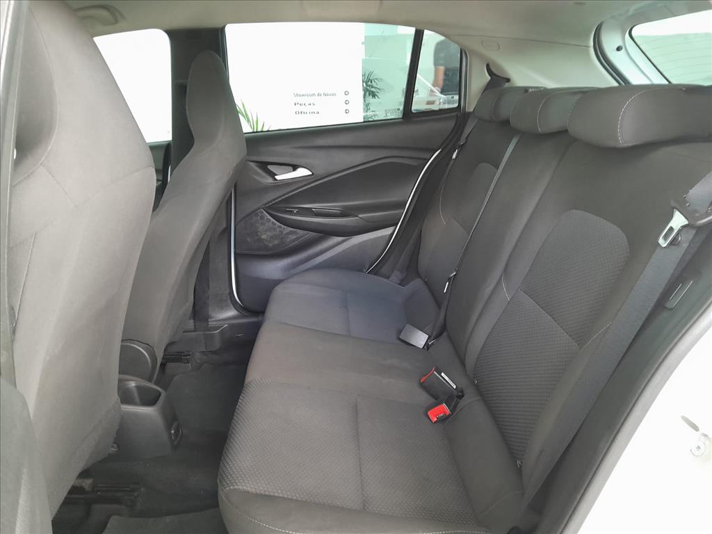 CHEVROLET         ONIX